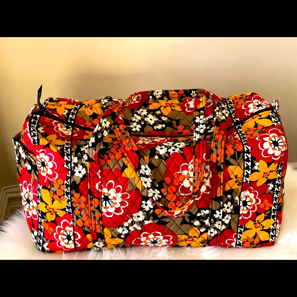 New Vera Bradley Bittersweet Large Duffle Bag